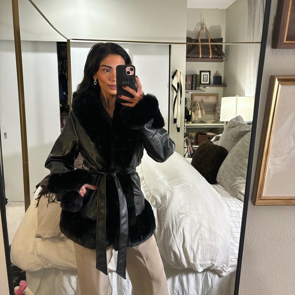 Gran Oriente Jackets & Blazers - Old Hollywood Leather Faux Fur Trim Belted Coat | Gran Oriente